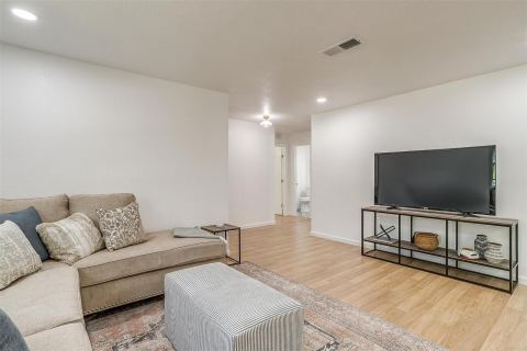 1701 Larkspur Drive, Arlington, TX 76013 — photo 3