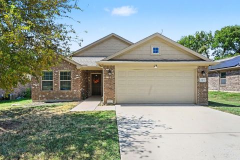 249 Walnut Bend Road, Springtown, TX 76082 — photo 2