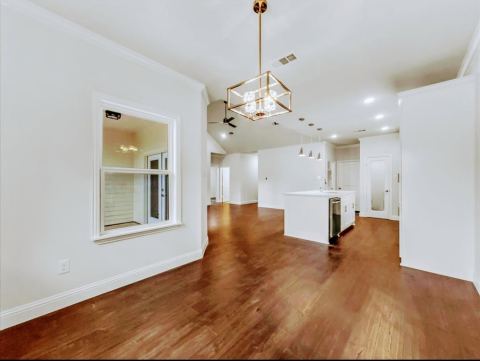 2033 S Edgewood Terrace, Fort Worth, TX 76105 — photo 3