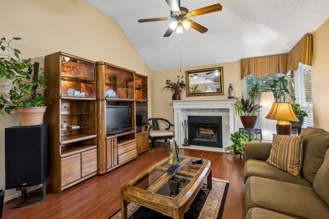 707 Meadowcreek Court, Garland