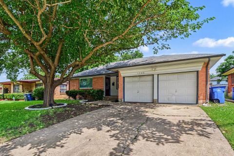 1125 Waweenoc Avenue, Dallas, TX 75216 — photo 2