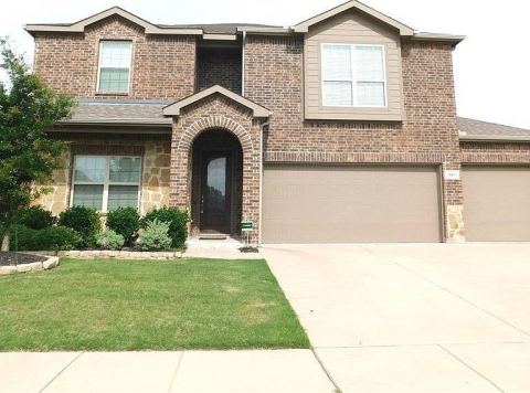 910 English IVY Drive, Prosper