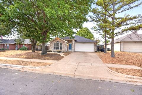 1150 Marc Street, Burleson, TX 76028 — photo 2