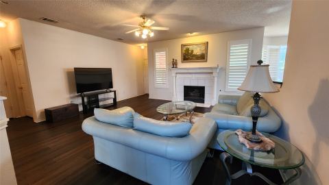 1381 Wentworth Drive, Lewisville, TX 75067 — photo 2
