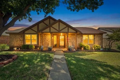1500 Laredo Lane, Mesquite
