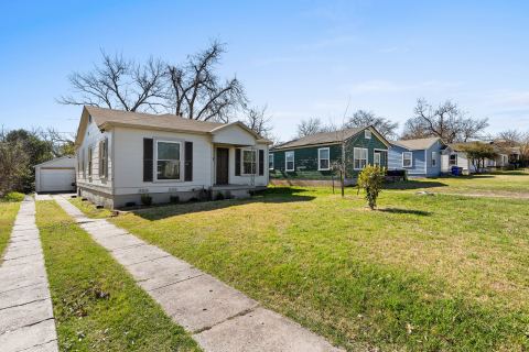 2712 Lyle Avenue, Waco, TX 76708 — photo 2