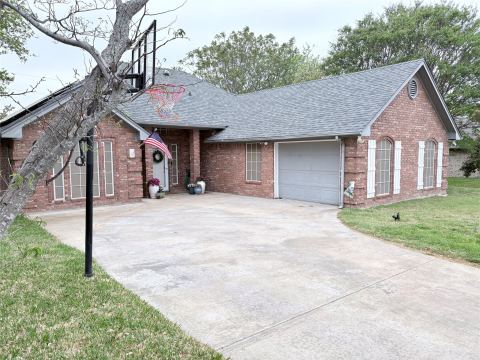 1200 Oak Tree Lane, Weatherford, TX 76086 — photo 2