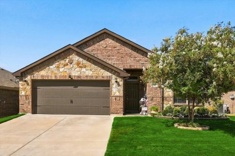 2504 Hadley Street, Weatherford, TX 76087 — photo 2