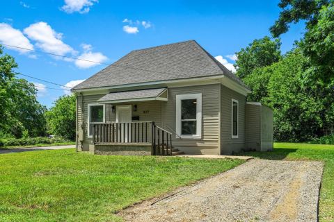 827 West Ellis Street, Sherman, TX 75092 — photo 2