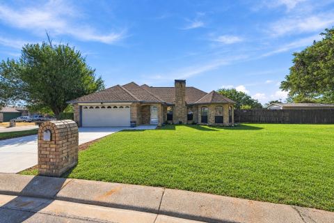 10201 Maverick Drive, Fort Worth, TX 76108 — photo 2
