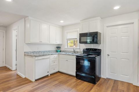 207 E 4th Street, Weatherford, TX 76086 — photo 3