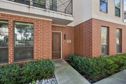 2606 Shelby Avenue 102, Dallas, TX 75219 — photo 2