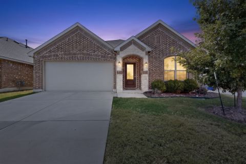 1300 Renoir Drive, Little Elm, TX 75068 — photo 3