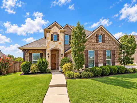 204 Whitewing Lane, Murphy