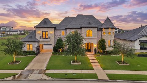 1752 Courtland Drive, Frisco