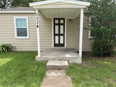 1114 Thorpe Springs Road, Granbury, TX 76048 — photo 2