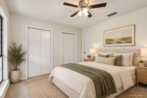 210 E Amberway Lane, Garland, TX 75040 — photo 2