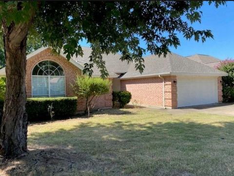 121 Canterbury Street, Euless, TX 76039 — photo 3