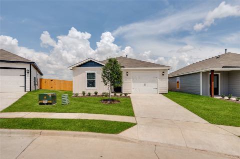 2057 Braveheart Drive, Crandall