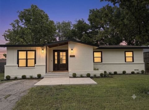 2305 Lockhart Avenue, Dallas, TX 75228 — photo 2