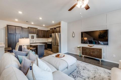 2104 Steer Creek Place, Mesquite