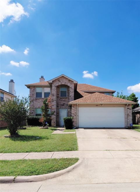 2123 W Grove Lane, Grand Prairie