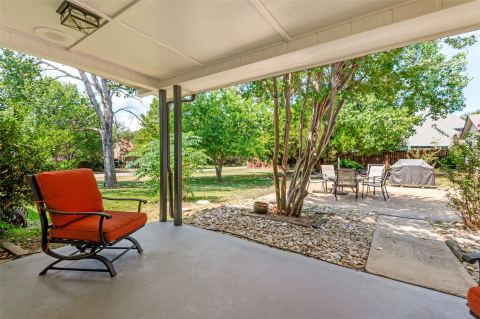 2201 Lake Coves Drive, Flower Mound, TX 75022 — photo 3