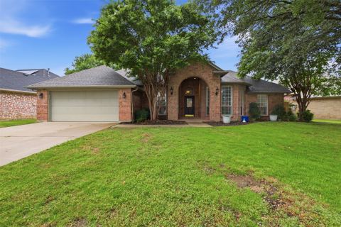 1109 Brook Arbor Drive, Mansfield, TX 76063 — photo 2