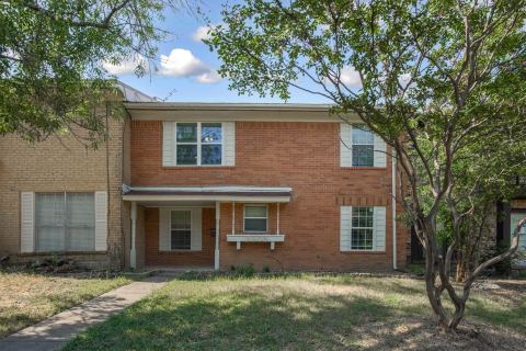 2203 Sheraton Drive, Carrollton