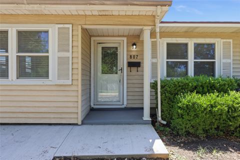 807 Highland Drive, Arlington, TX 76010 — photo 2