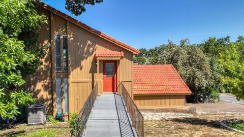4313 Crescent Drive 5, Granbury, TX 76049 — photo 3