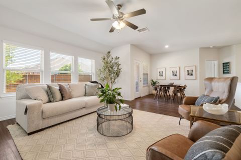 1024 Berry Street, Celina