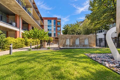 3030 Bryan Street 309, Dallas, TX 75204 — photo 2