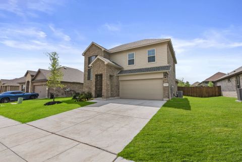 1936 Preakness Drive, Granbury, TX 76049 — photo 2