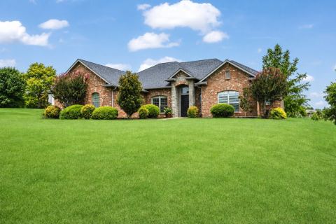 146 Derby Drive, Van Alstyne, TX 75495 — photo 2