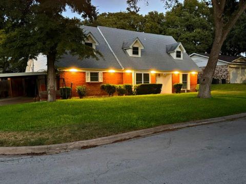 401 Glenhaven Drive, Azle, TX 76020 — photo 2