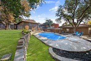 1921 Briarwood Drive, Grand Prairie, TX 75050 — photo 2