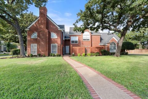 5104 Forestlake Court, Arlington, TX 76017 — photo 3