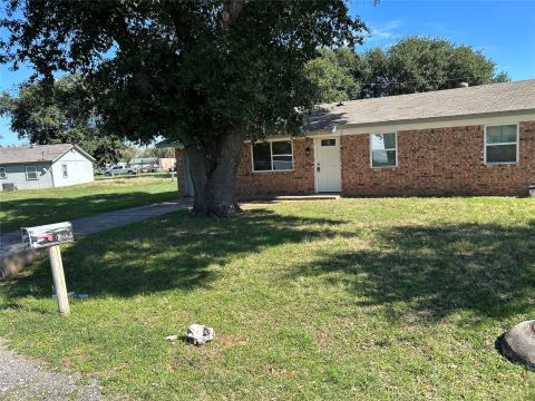 1532 Coral Cut Off, Pelican Bay, TX 76020 — photo 2