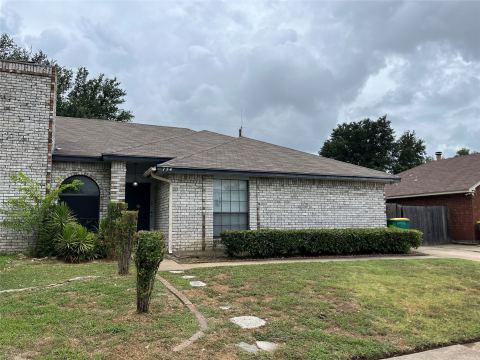 724 Ballard Street, Cedar Hill, TX 75104 — photo 2