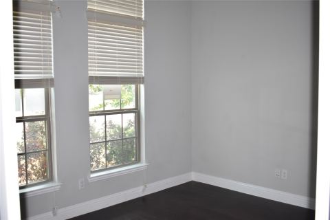 1009 Olivia Drive, Lewisville, TX 75067 — photo 3