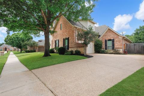 7909 Citadel Court, North Richland Hills, TX 76182 — photo 2