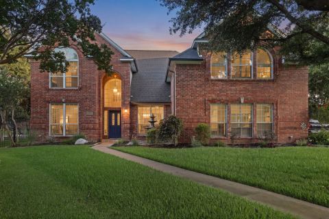 2321 Megan Way, Arlington, TX 76016 — photo 2