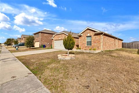 14813 Magnolia Lane, Balch Springs, TX 75180 — photo 2