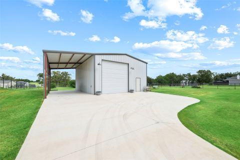 140 Clayton Crossing, Springtown, TX 76082 — photo 3