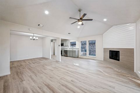 4113 Hemlock Street, Fort Worth, TX 76137 — photo 3
