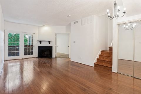 5550 SPRING VALLEY f22, Dallas