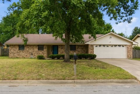 1408 Inglewood Drive, Stephenville, TX 76401 — photo 3