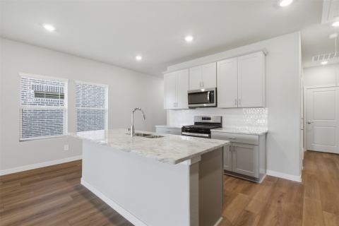 6015 Alderton Drive, McKinney, TX 75071 — photo 3
