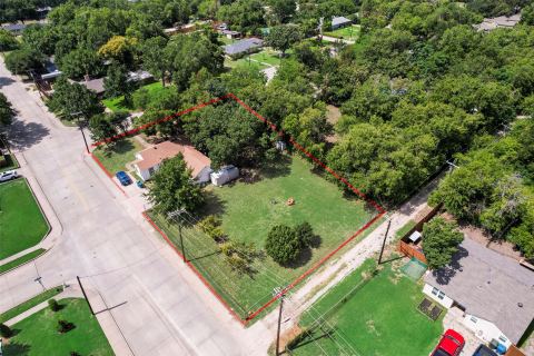 1715 Francis Street, Carrollton, TX 75006 — photo 2